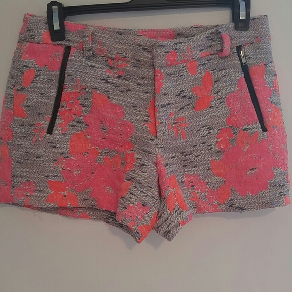 Anthropologie Pants - Anthropologie nomad Morgan carper shorts